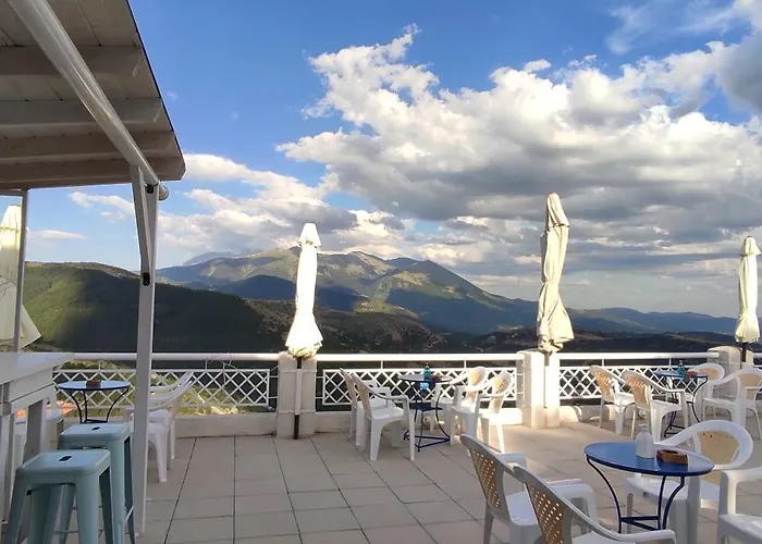 Mitikas Hotel *